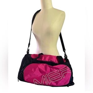 Mier Pink and Black Duffel Bag w/ Shoe Compartment